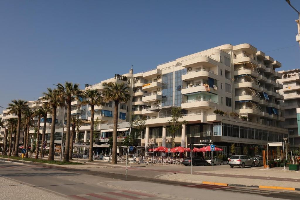 Belleview Apartment 3