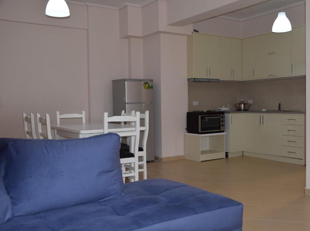 Romina’s Apartments 3
