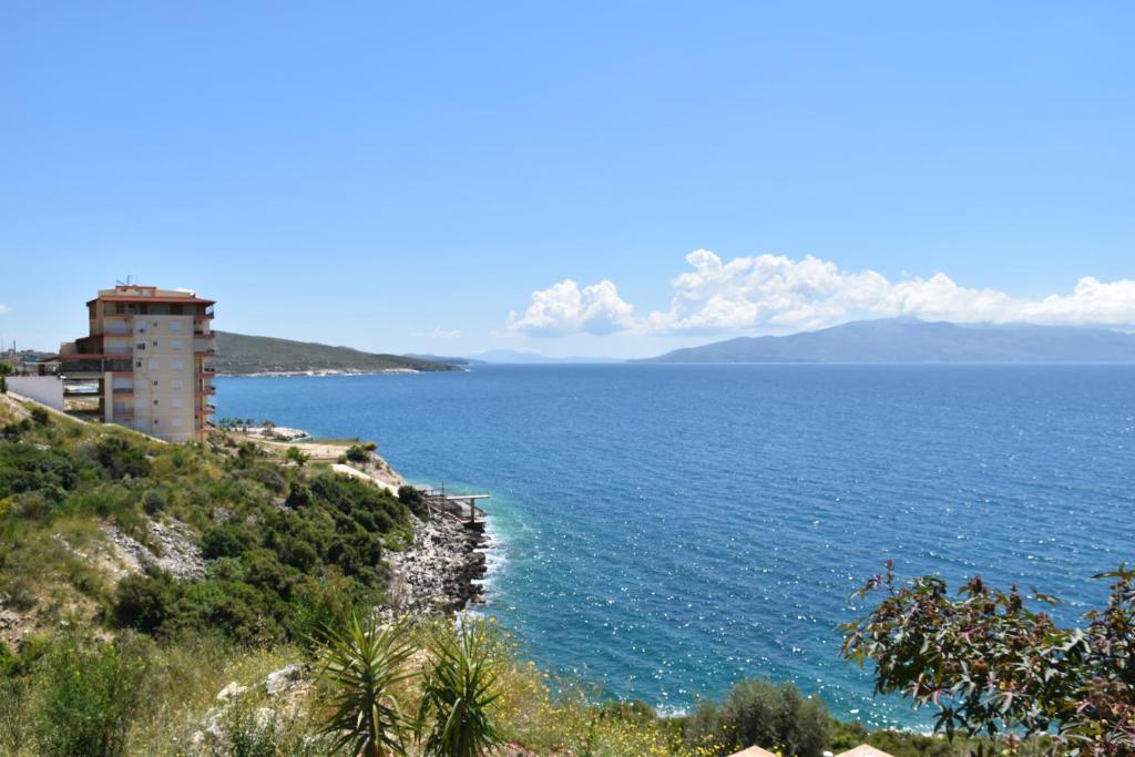 Sail View Boutique Apartment - Image 1