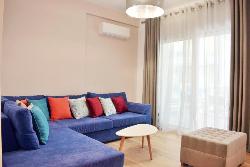 Blue Sting Apartment – 147 - Image 1
