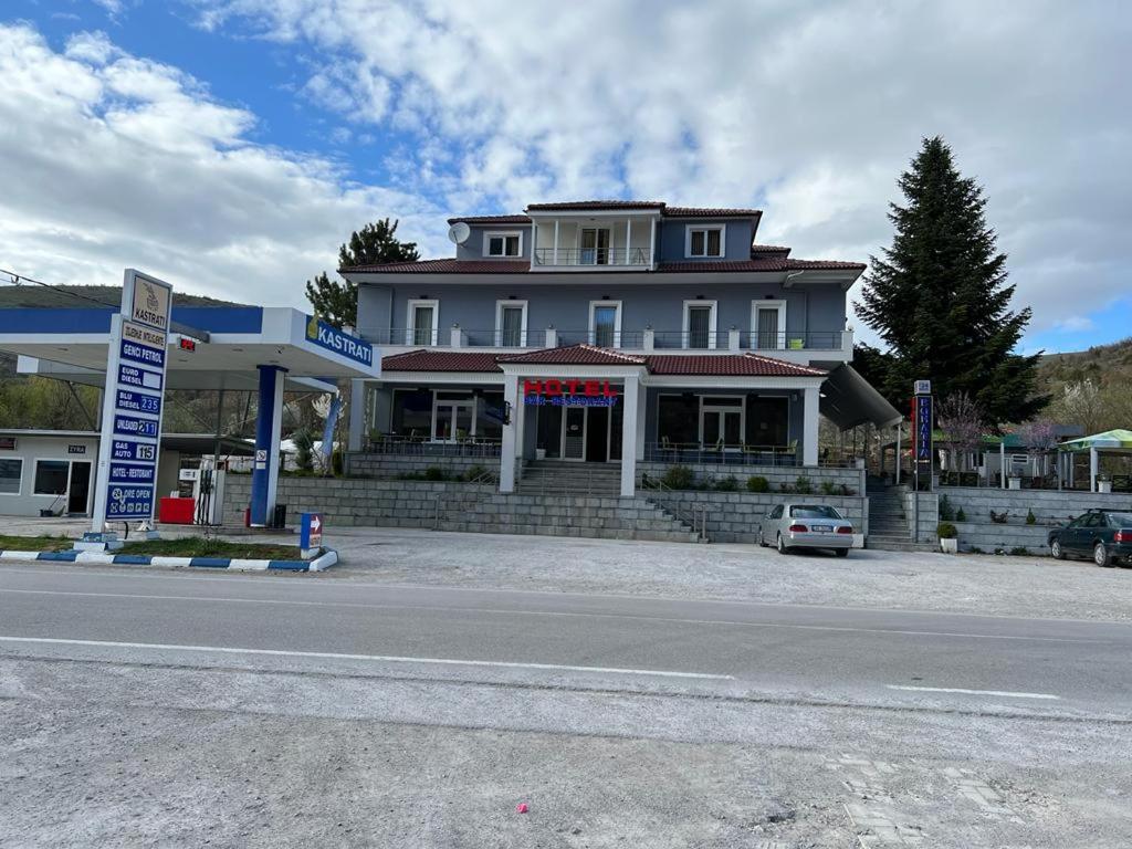 Hotel Egnatia - Image 1