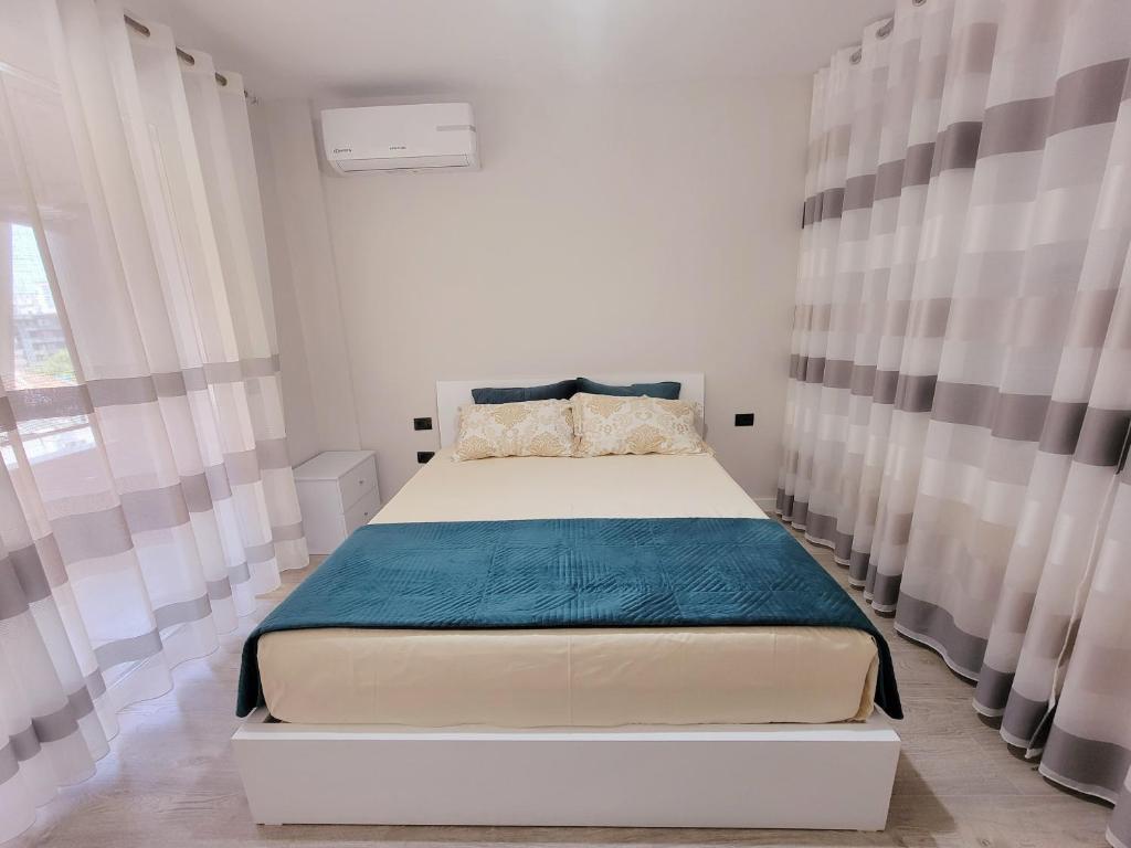 Small Studio near the Olimpik Park - Image 1