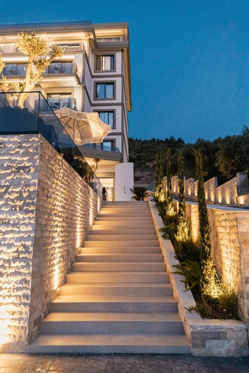Mazarine Hotel, Vlorë, Albania - Image 1
