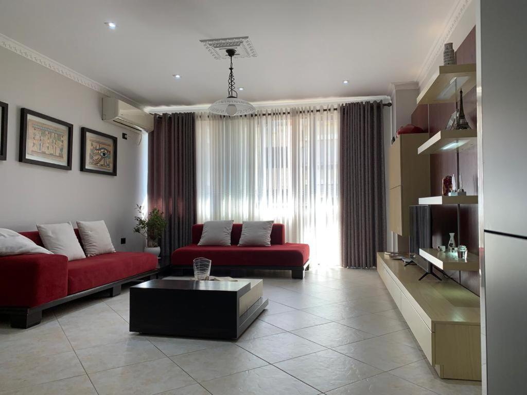 Laureta Çako Apartment