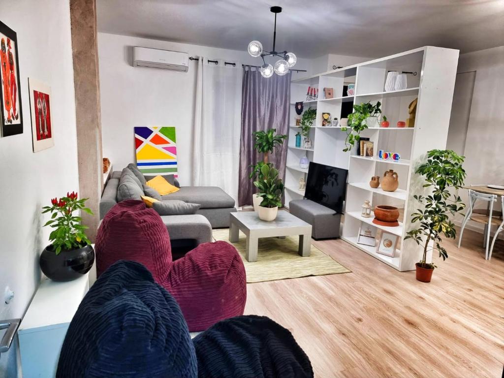 MiCasaTuCasa Tirana - Image 1