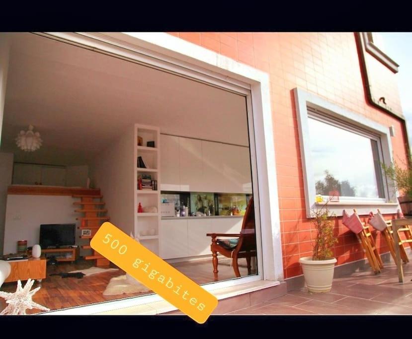 140m2 Top FloorCentral Loft 24hr Self Check-in - Image 1