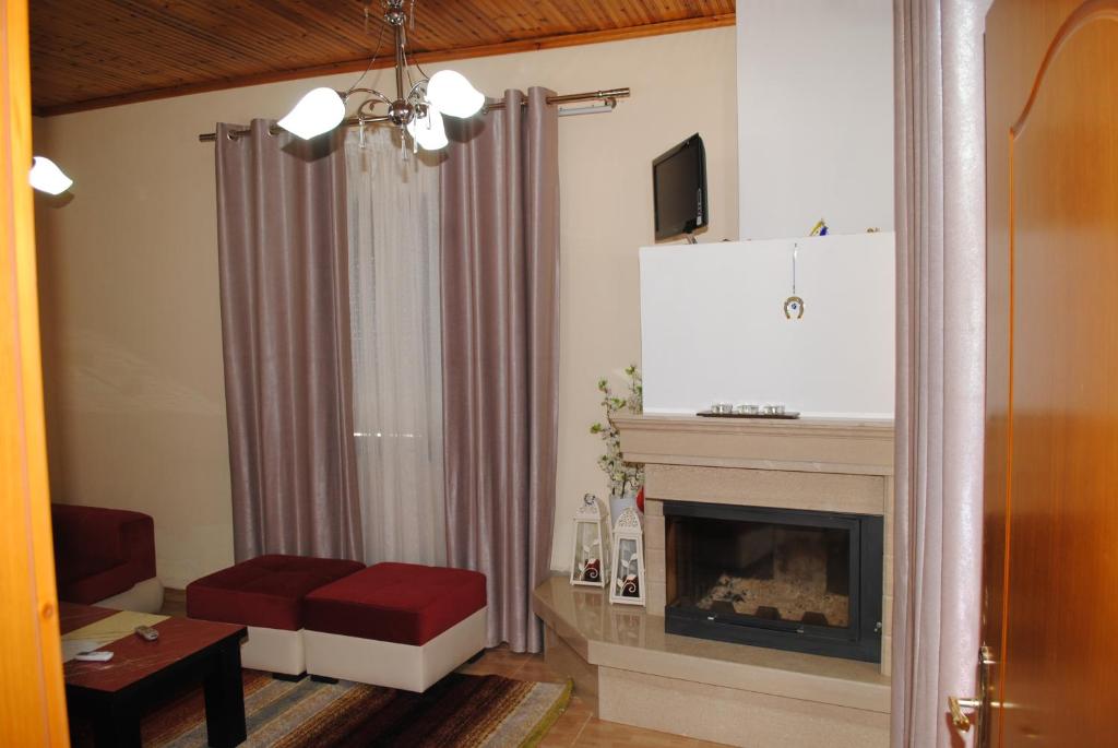 George’s Apartment - Image 1
