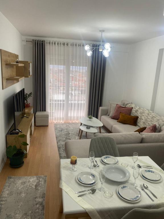 Neri’s Apartment - Image 1