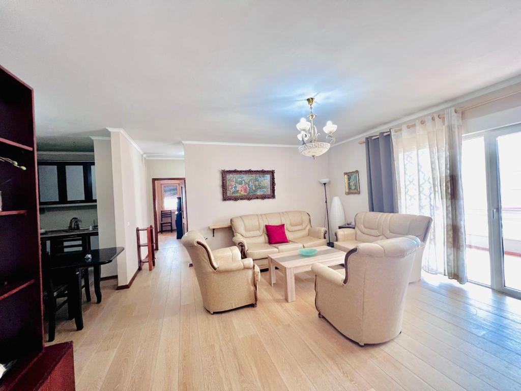 Kalpazo Home Tirana Lake - Image 1