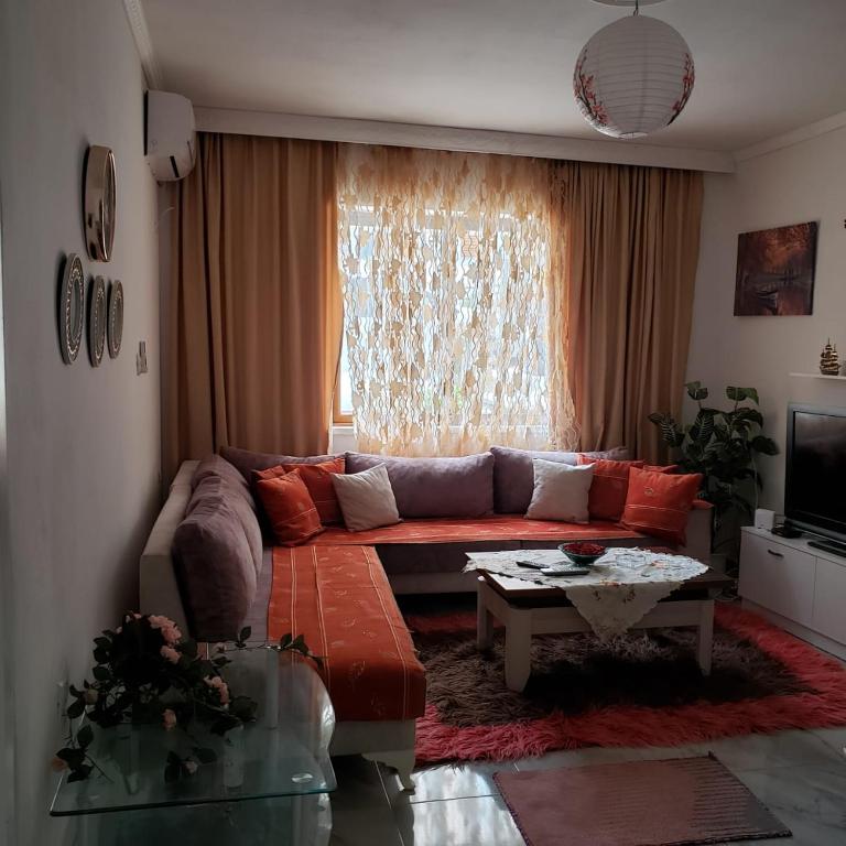 Besti the FISHERMAN Apartments - Image 1