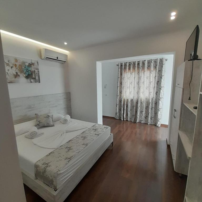 Vila Irdi1 Ksamil