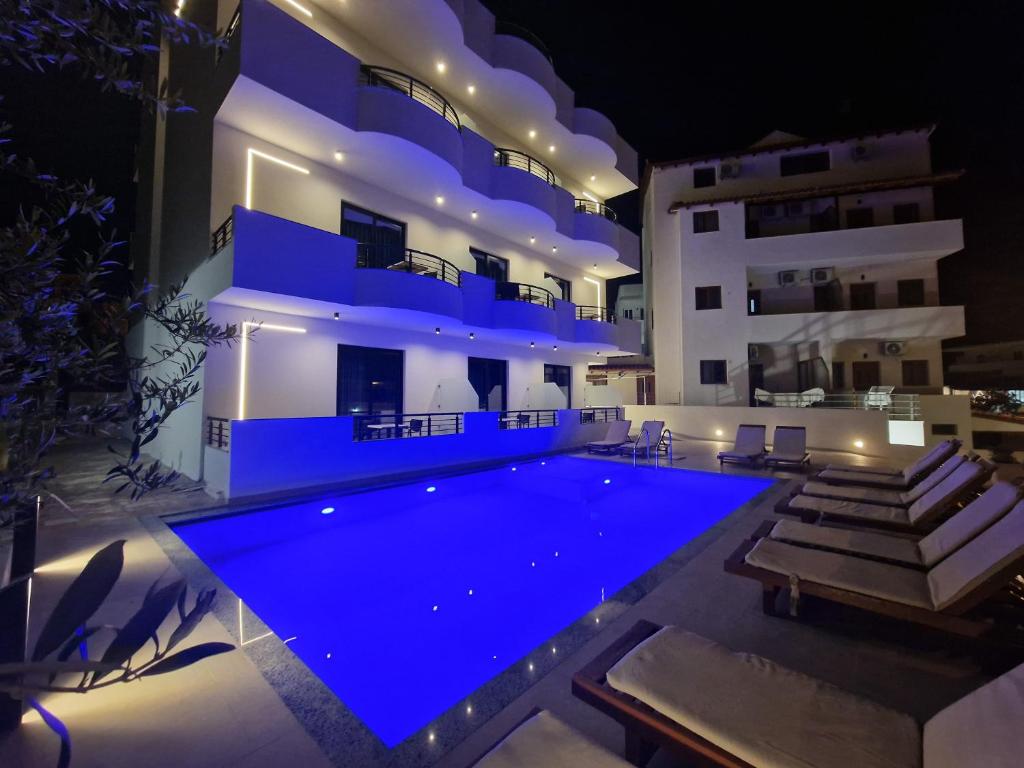 Monel Hotel