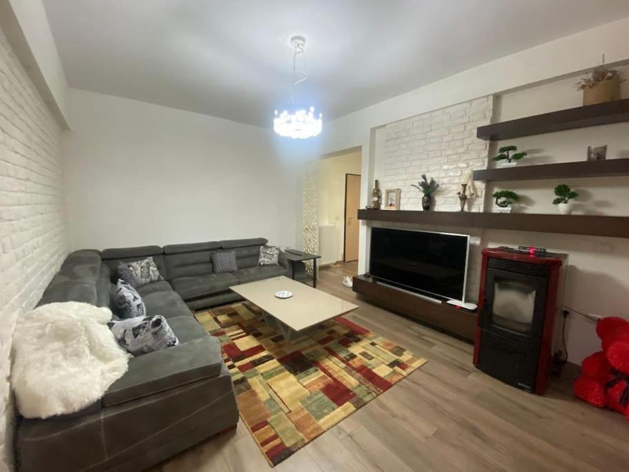 Endri’s apartment near Old Beach Vlore