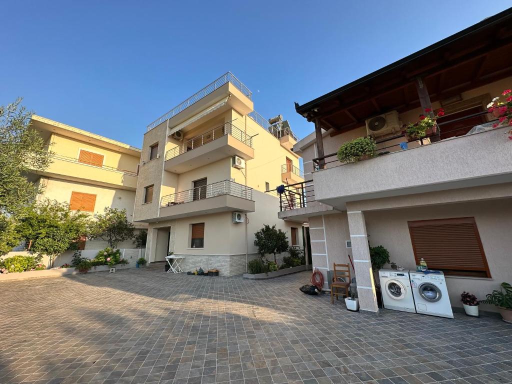 Garden Villa A&#038;X - Image 1