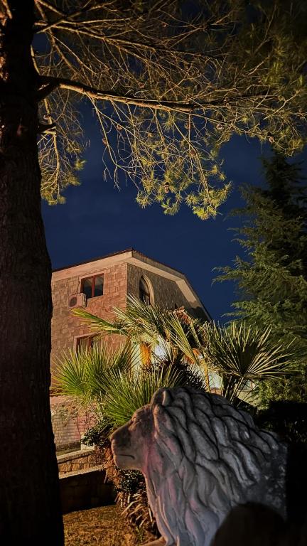 Secret Stone Villa - Image 1