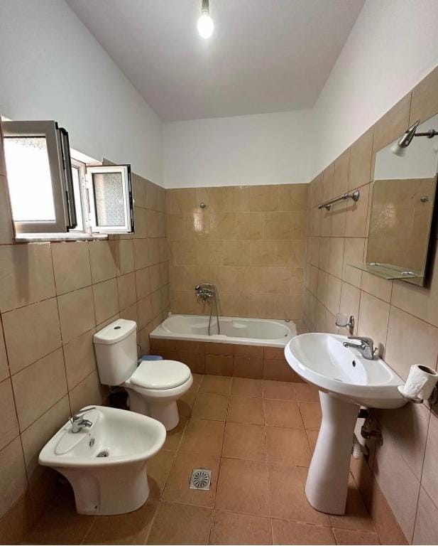 Feti Xhone Apartment