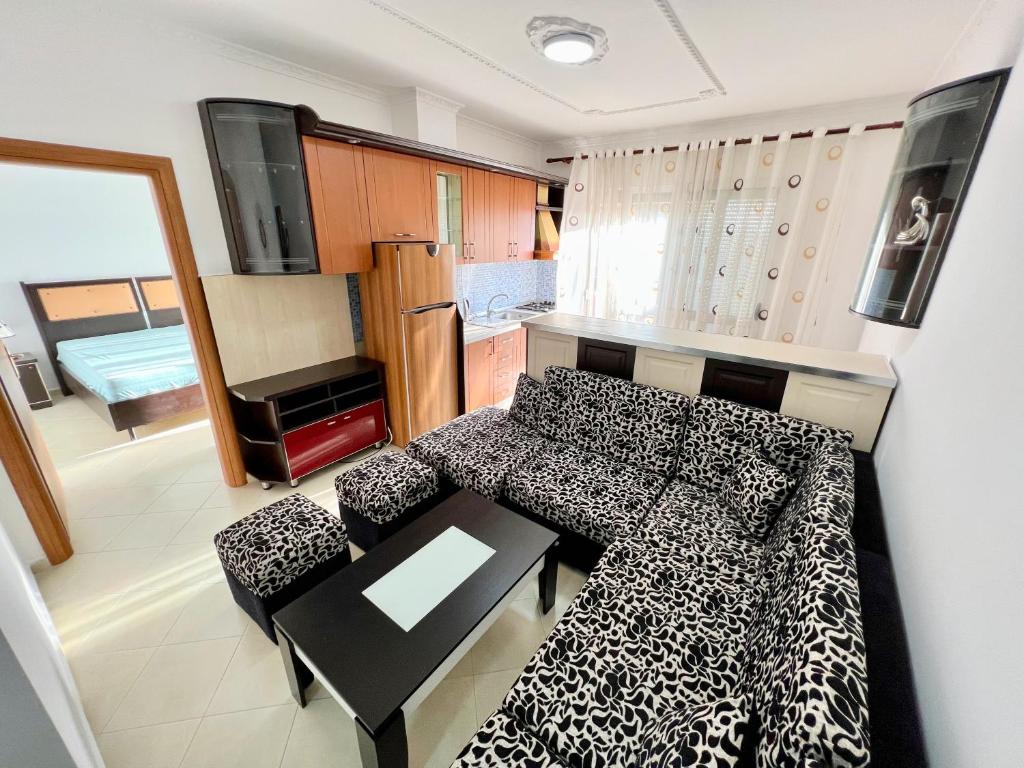 Apartment Luky Albania