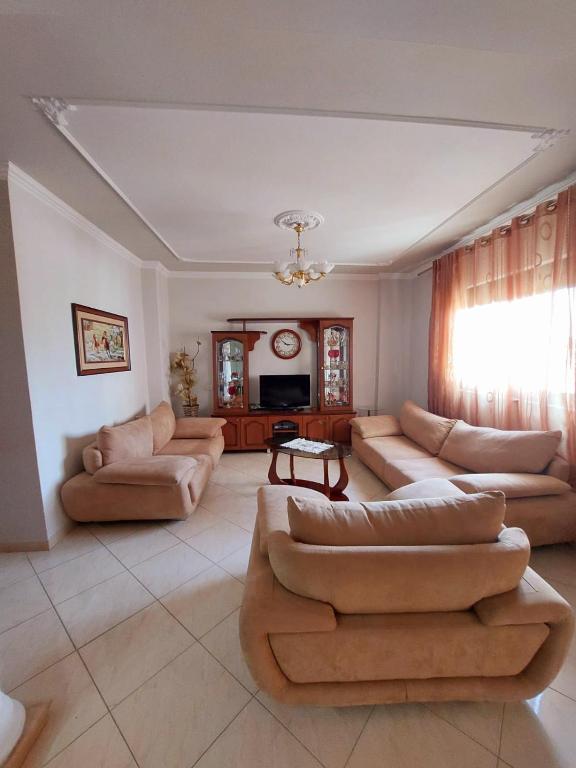 Era’s apartment