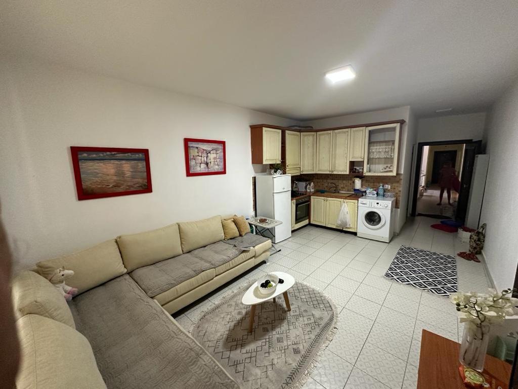 Vacations Apartment, 100 m from the beach - Image 1