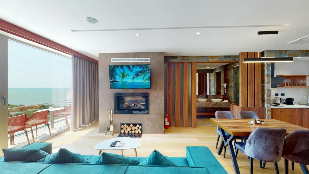 Luxury Apartment Cape of Rodon 2.3
