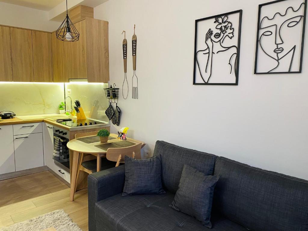 Downtown Cozy Apartment, Tirana
