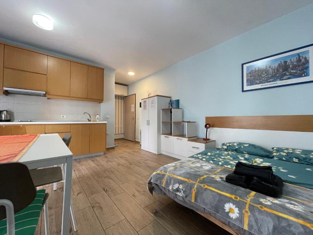 Enjoy Travel Cute Studio Apartment