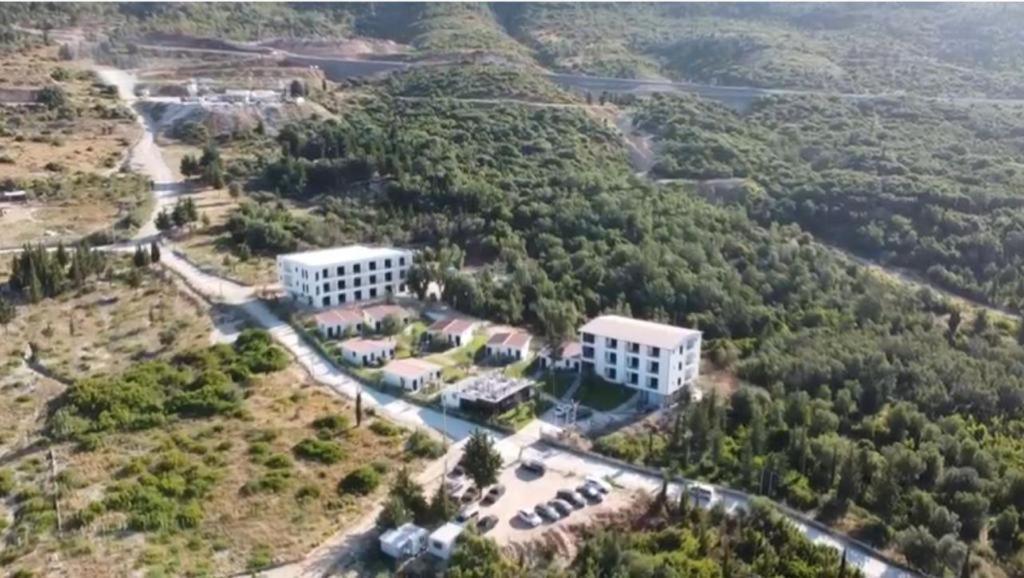 Domi Beach Valley
