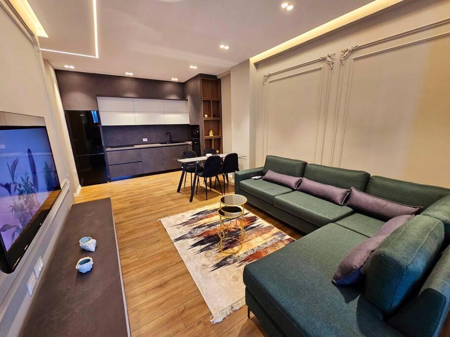 Luxury Apartment in Tirana KDK