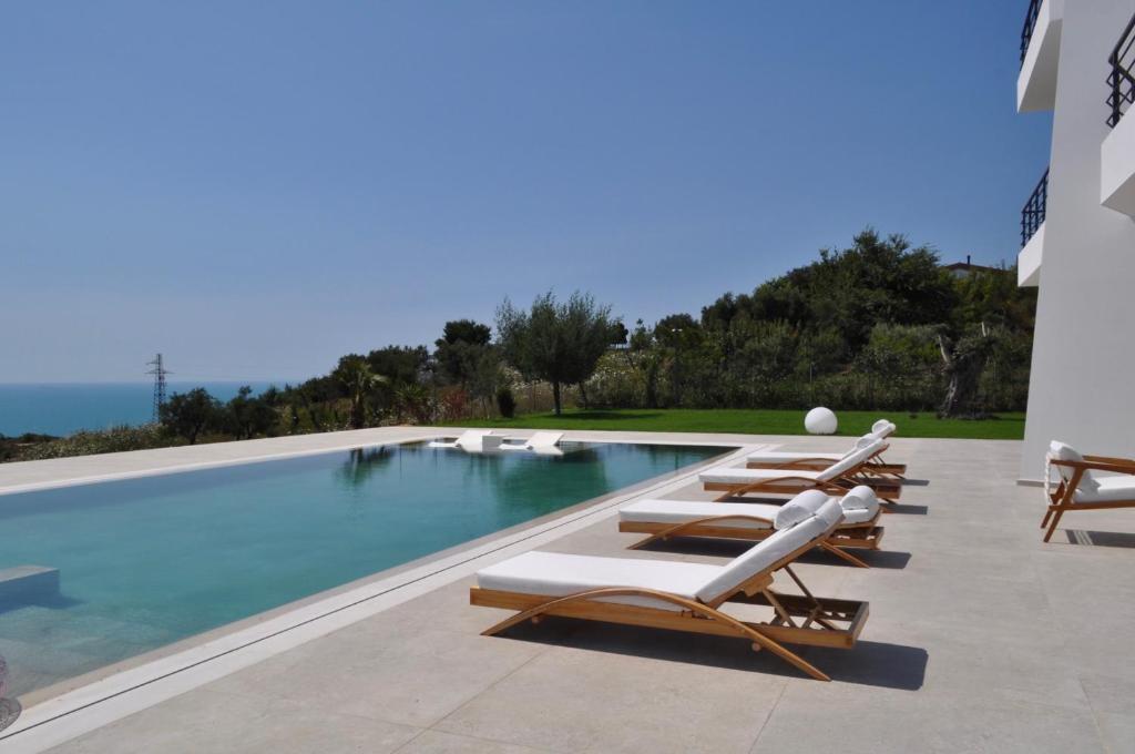 Villa Esmi Durres - Image 1