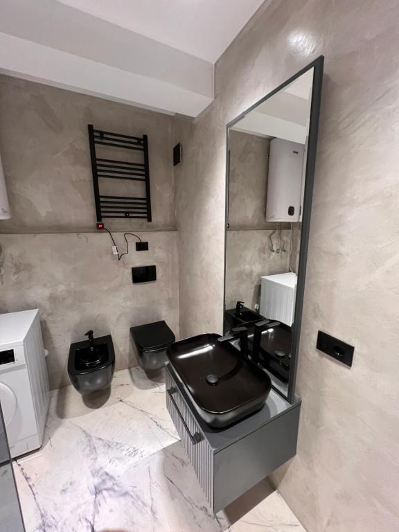 Rei’s apartament - Image 1