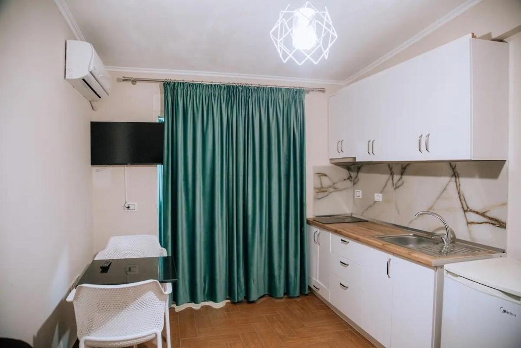 Daily Apartments Durres A16 - Image 1