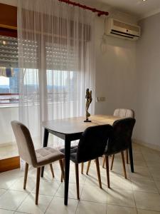 Town Square Apartment Tirana 2 - Image 1