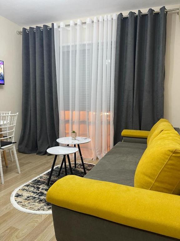 COMFORT APARTMENT City Center Tirana - Image 1