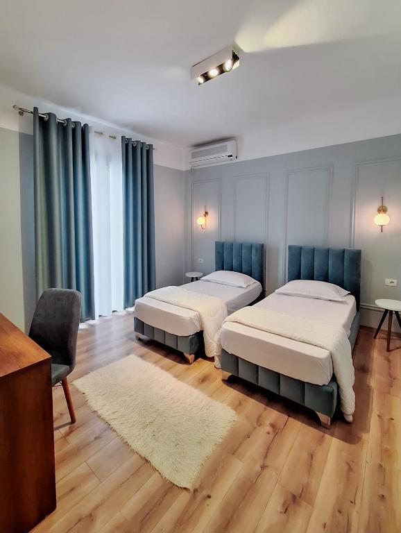 Villa Mishel Suites – New